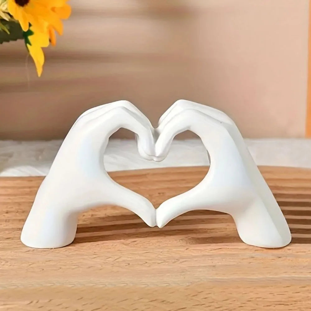 Resin Love Gesture Statues - Sculptures Desktop Ornament, Nordic Light Luxury Art Crafts, Office & Home Decoration